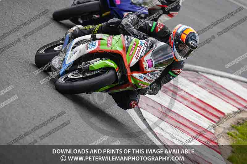 donington no limits trackday;donington park photographs;donington trackday photographs;no limits trackdays;peter wileman photography;trackday digital images;trackday photos